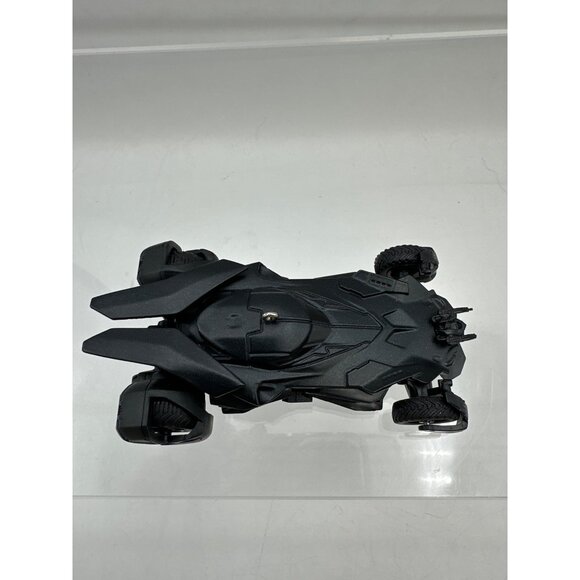 Hallmark Keepsake Batmobile Batman v Superman Dawn of Justice Ornament 2016 - Picture 7 of 12